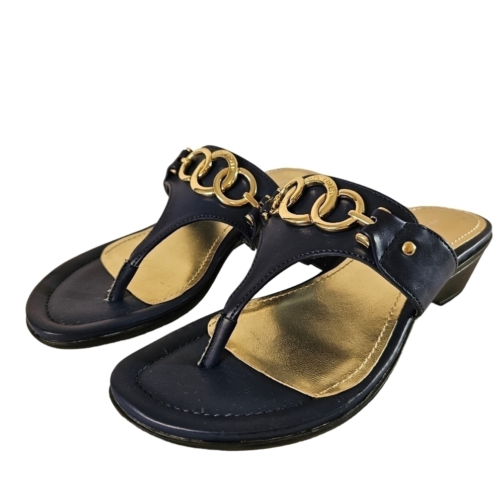 Marc Fisher Ariana Dark Blue Thong Low Heel Sandals Sz 6,6.5